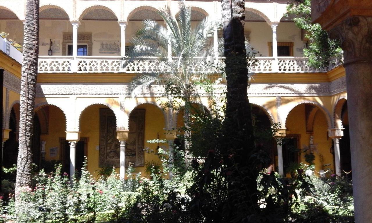 Hispalis Santa Angela Appartement *